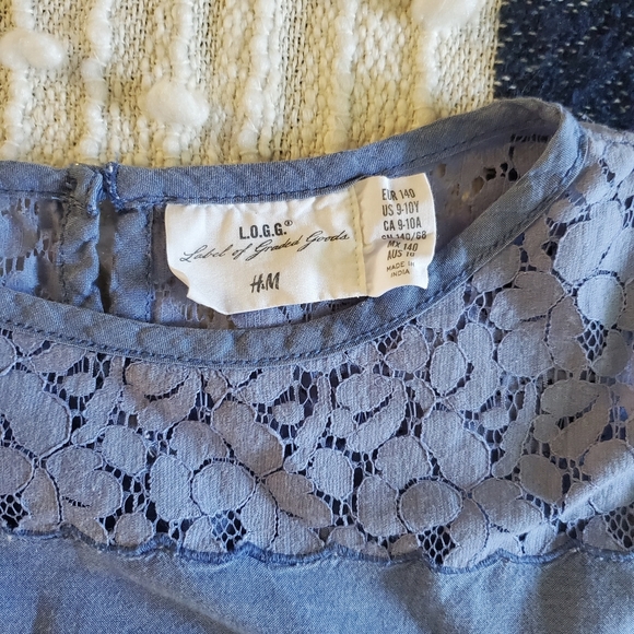 L.O.G.G. H&M GIRLS BLUE LACE TOP SIZE 9/10Y - Picture 6 of 6